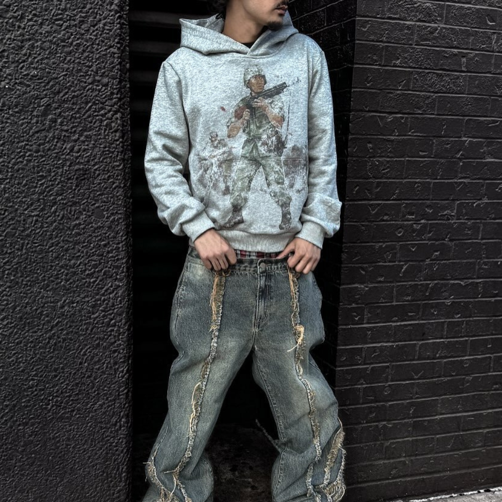 ART IN WAR Ghost in the Field – Soldier Fade Hoodie