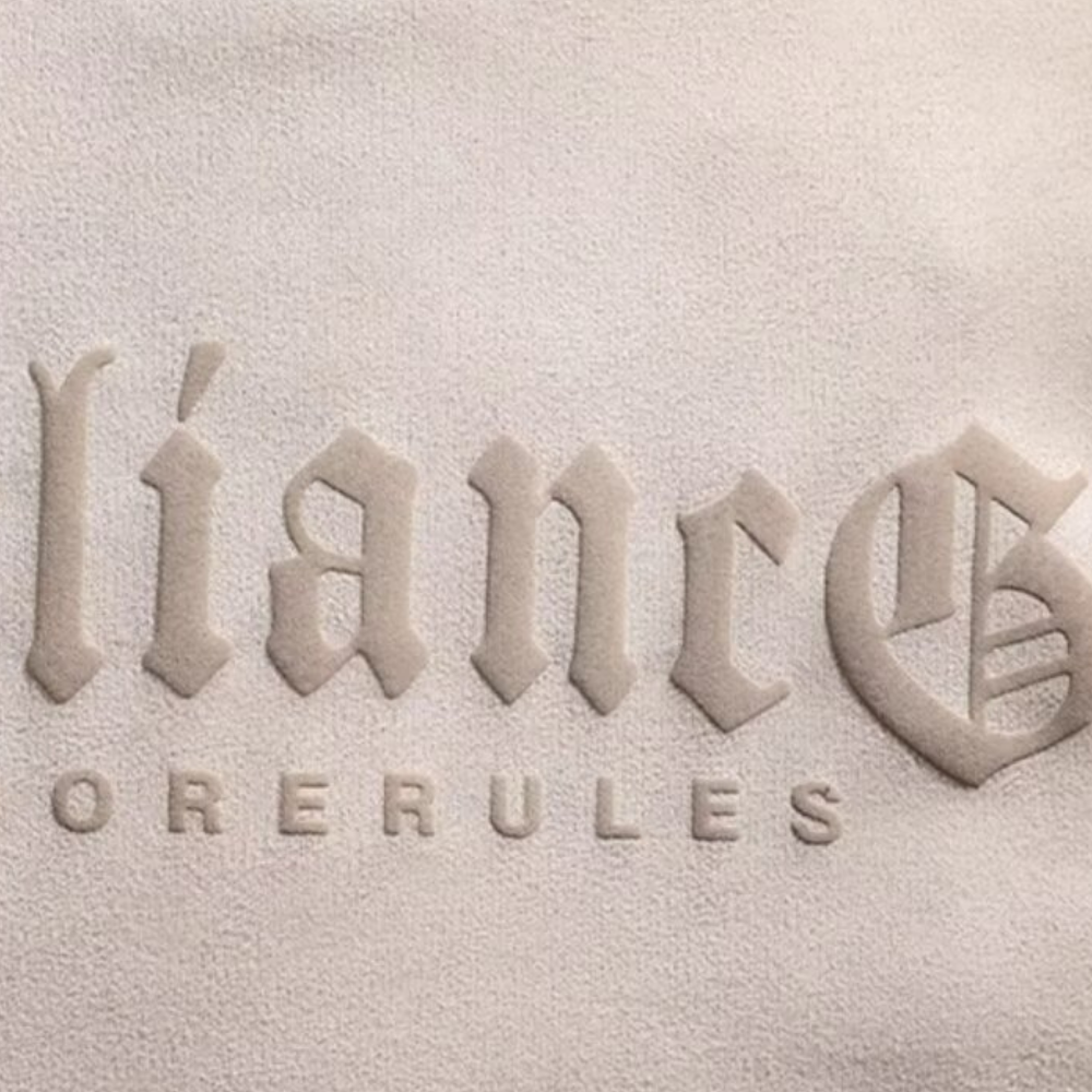 3D Circle Letter Print Suede Sweatshirt